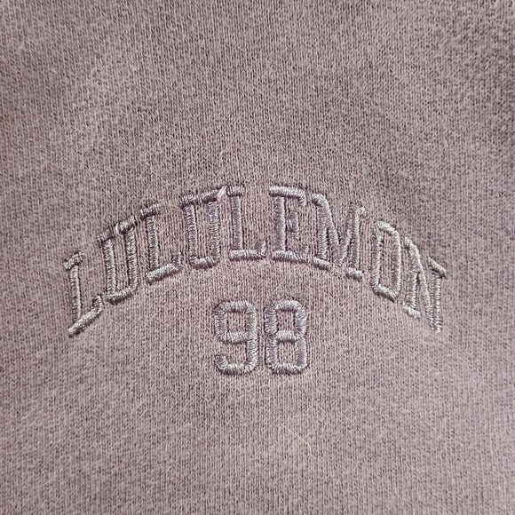 Lululemon Hoodie Womens Medium Purple Scuba Oversized Fleece Kangaroo Pocket - Picture 2 of 9